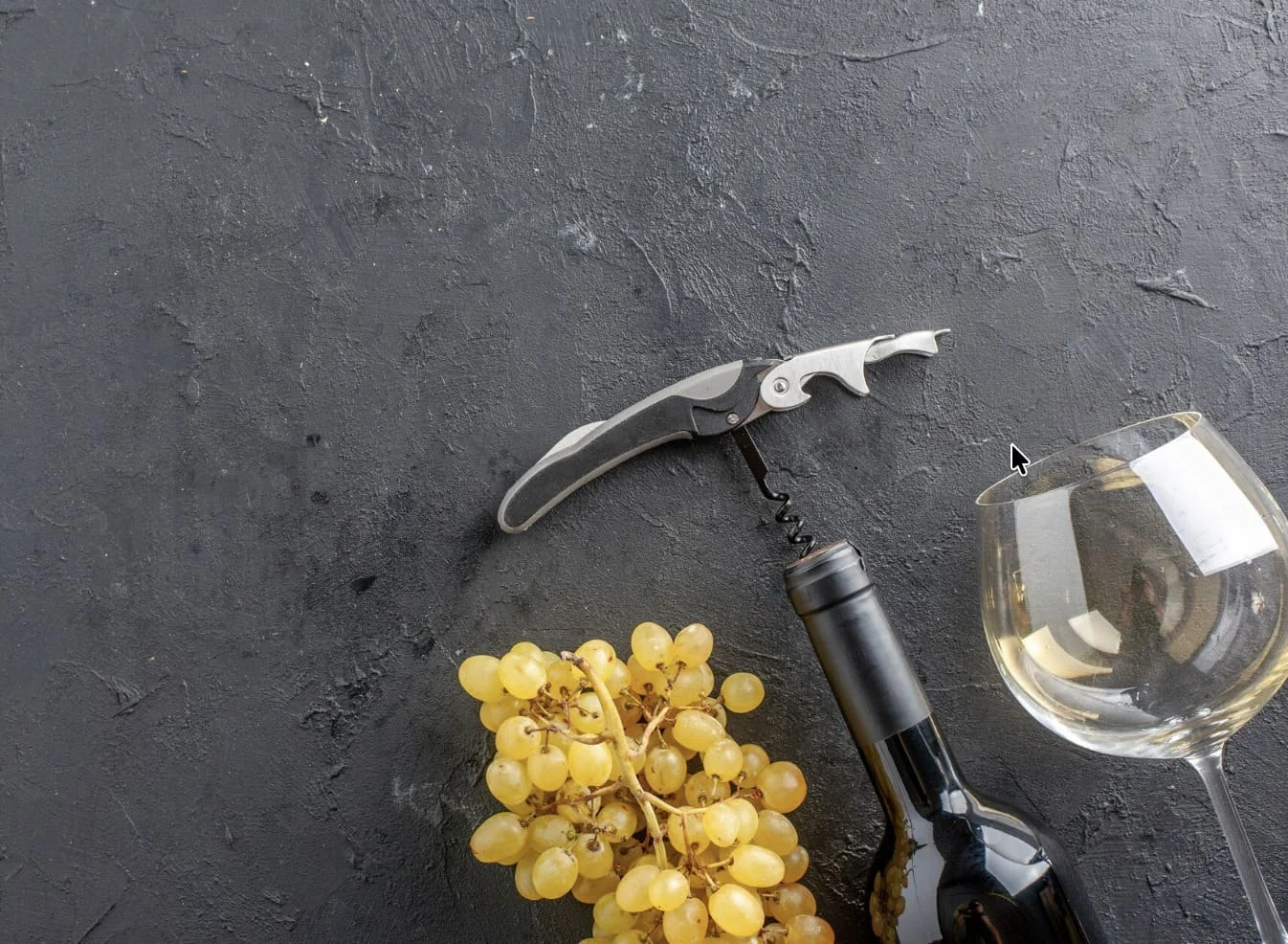 Если вижу эту фразу на бутылке вина — никогда её не куплю: секреты выбора от Алкоманьяка