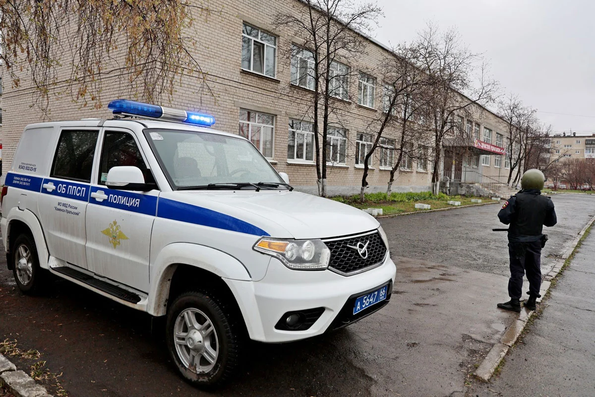 Учения прошли в школах Каменска-Уральского