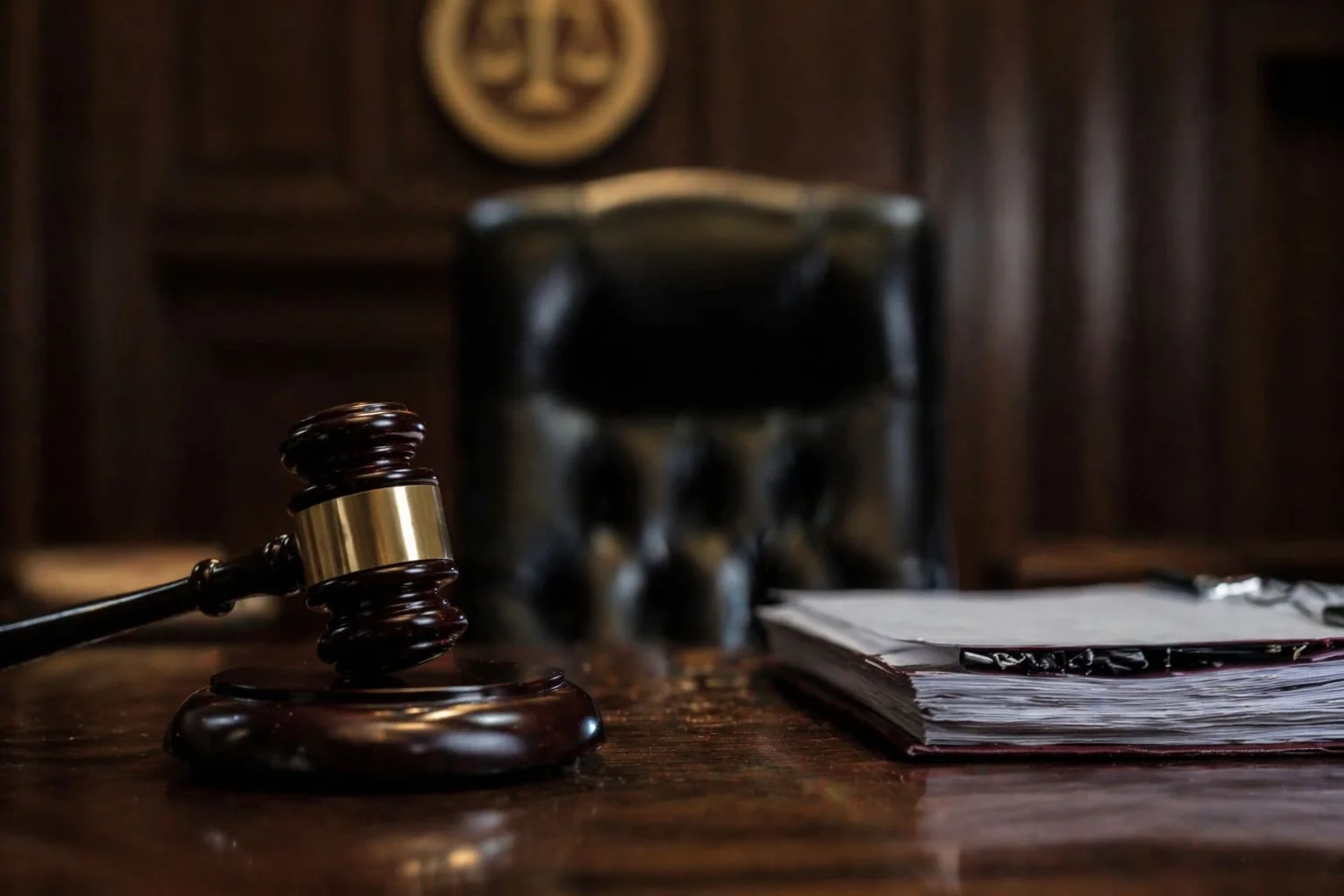 Шесть человек пострадали при атаке БПЛА на многоэтажку в Екатеринбурге, СК возбудил дело