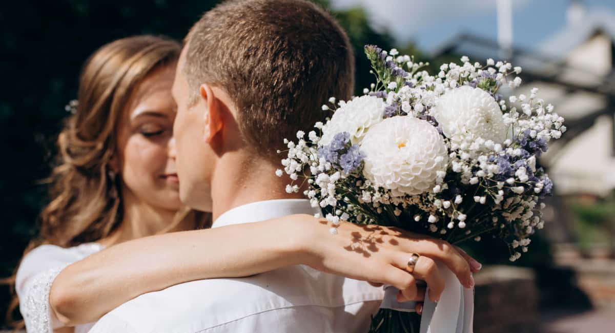 Играть свадьбу "как раньше" больше не модно: чем молодежь заменяет классическую процедуру в 2026 году