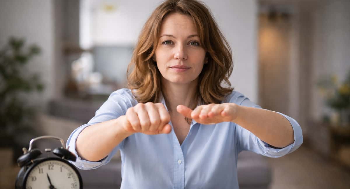 Мозг разгоняю за 2 минуты утром: это упражнение лучше кофе и контрастного душа