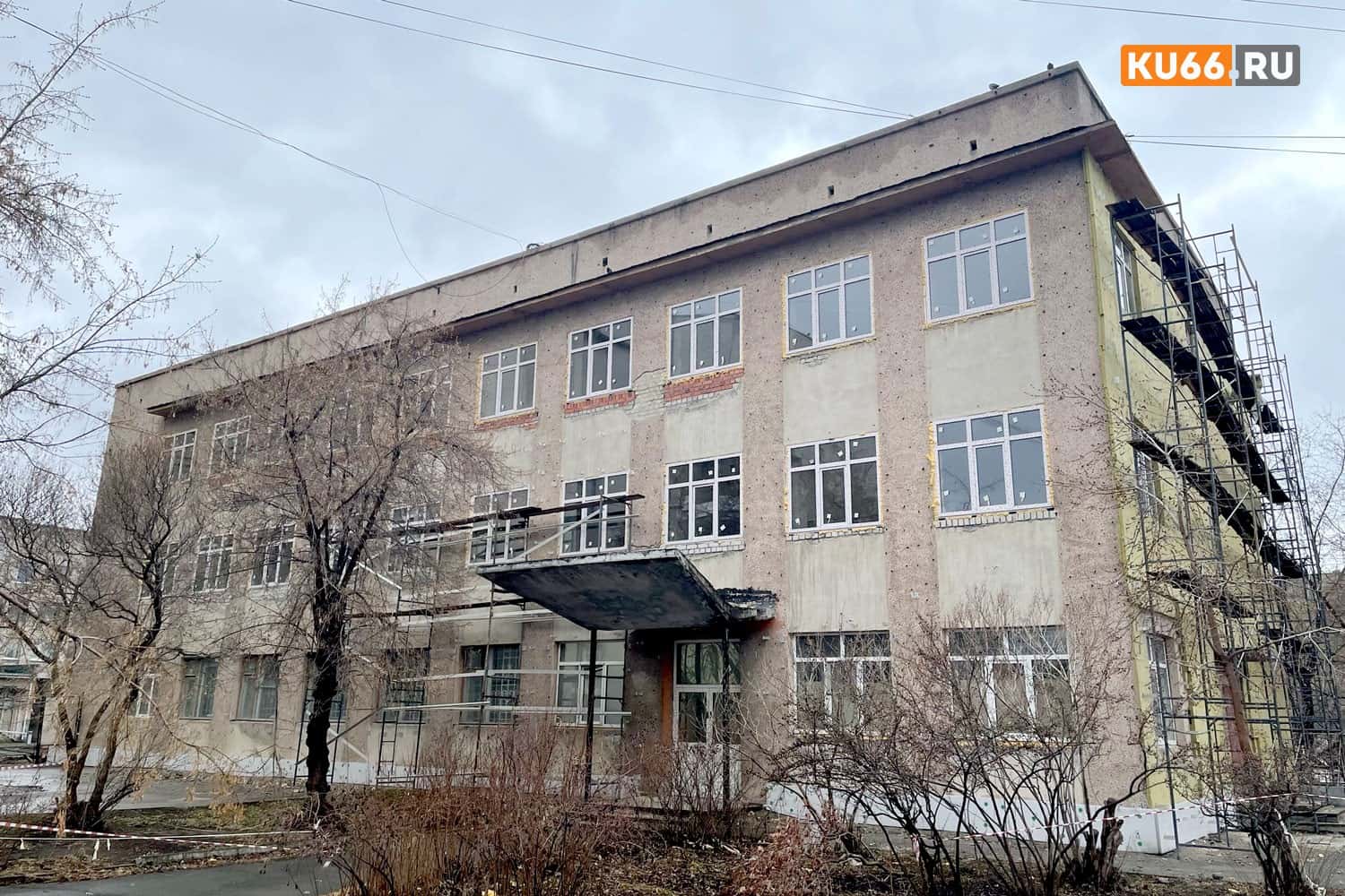 В Каменске-Уральском отремонтируют здание на Тевосяна для Красногорского суда