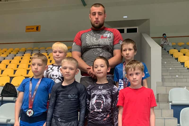 Спортсмены из Каменска-Уральского взяли призовые места на «Кубке лиги смешанных единоборств UFL»