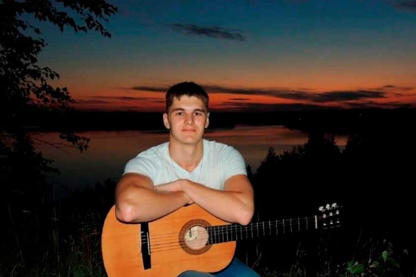 Раненному на СВО жителю Каменска-Уральского собрали пищевод и заменили гортань