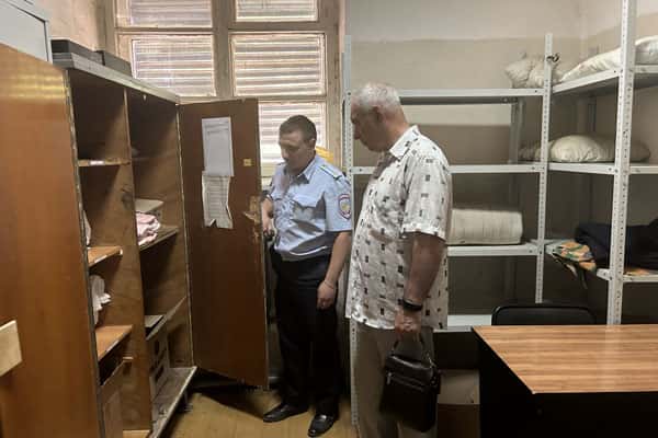 Общественный совет при ОВД в Каменске-Уральском проверил условия содержания административно-задержанных лиц