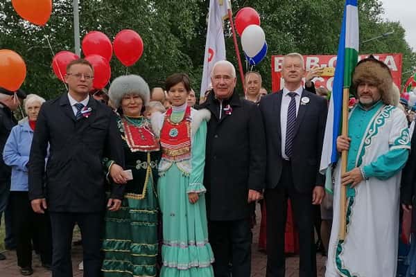 Мэр Каменска-Уральского поздравил горожан с Днем России