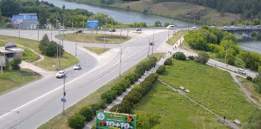 ГИБДД объяснила разметку в районе перекрёстка Суворова и Алюминиевой