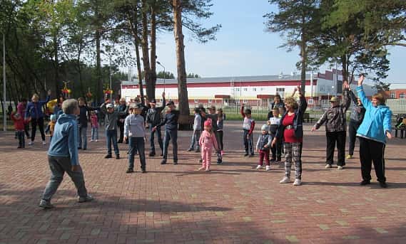 Стали известны имена спортсменов, которые проведут в августе «Зарядки с чемпионом» в Каменске-Уральском