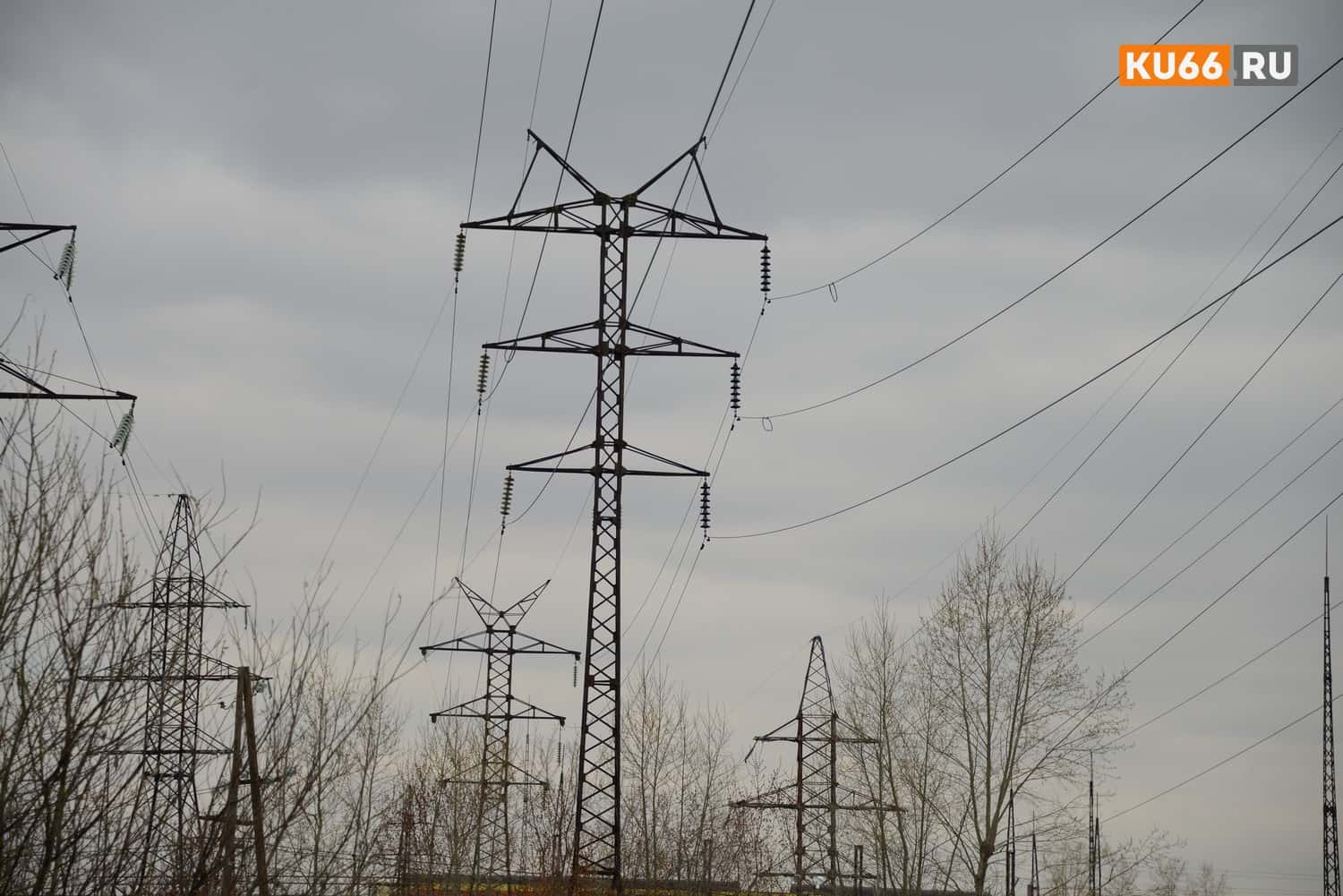 Энергетики завершили работы по переносу кабельных линий электропередачи на улице Героев Отечества 