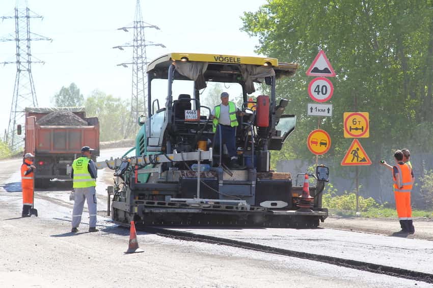 В Каменске-Уральском нашли подрядчика на ремонт ещё четырёх участков дорог 