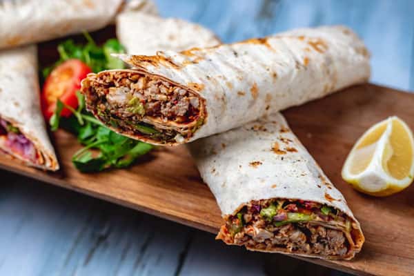 СК выяснит, в какие точки отправляли протухшую курицу в Екатеринбурге