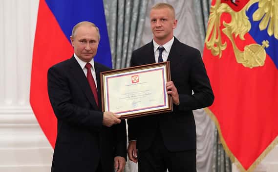 Футболист из Каменска-Уральского Смольников завершил спортивную карьеру 