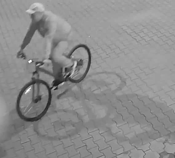 Мать обвиняемого в убийстве 16-летней Даны в Каменске-Уральском приняла участие в программе Малахова 