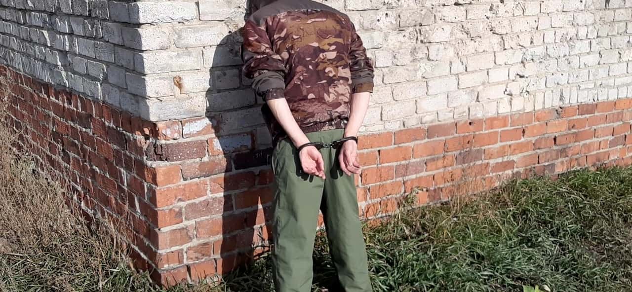 В Каменске-Уральском задержали мужчину с наркотиками