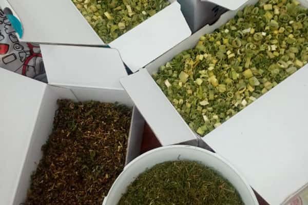 В Каменске-Уральском волонтеры просят помощи жителей в изготовлении сухих супов для бойцов за ленточкой