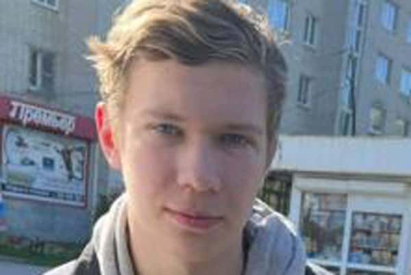 В Каменске-Уральском пропал 18-летний Никита Плотников