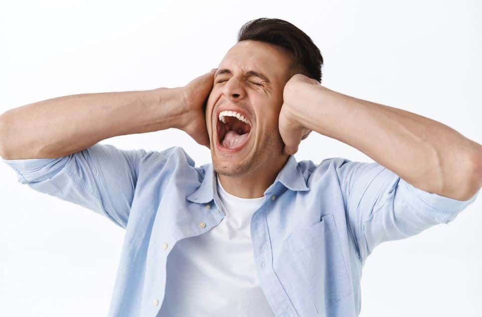 Жителей Каменска-Уральского систематически подвергают звуковой пытке