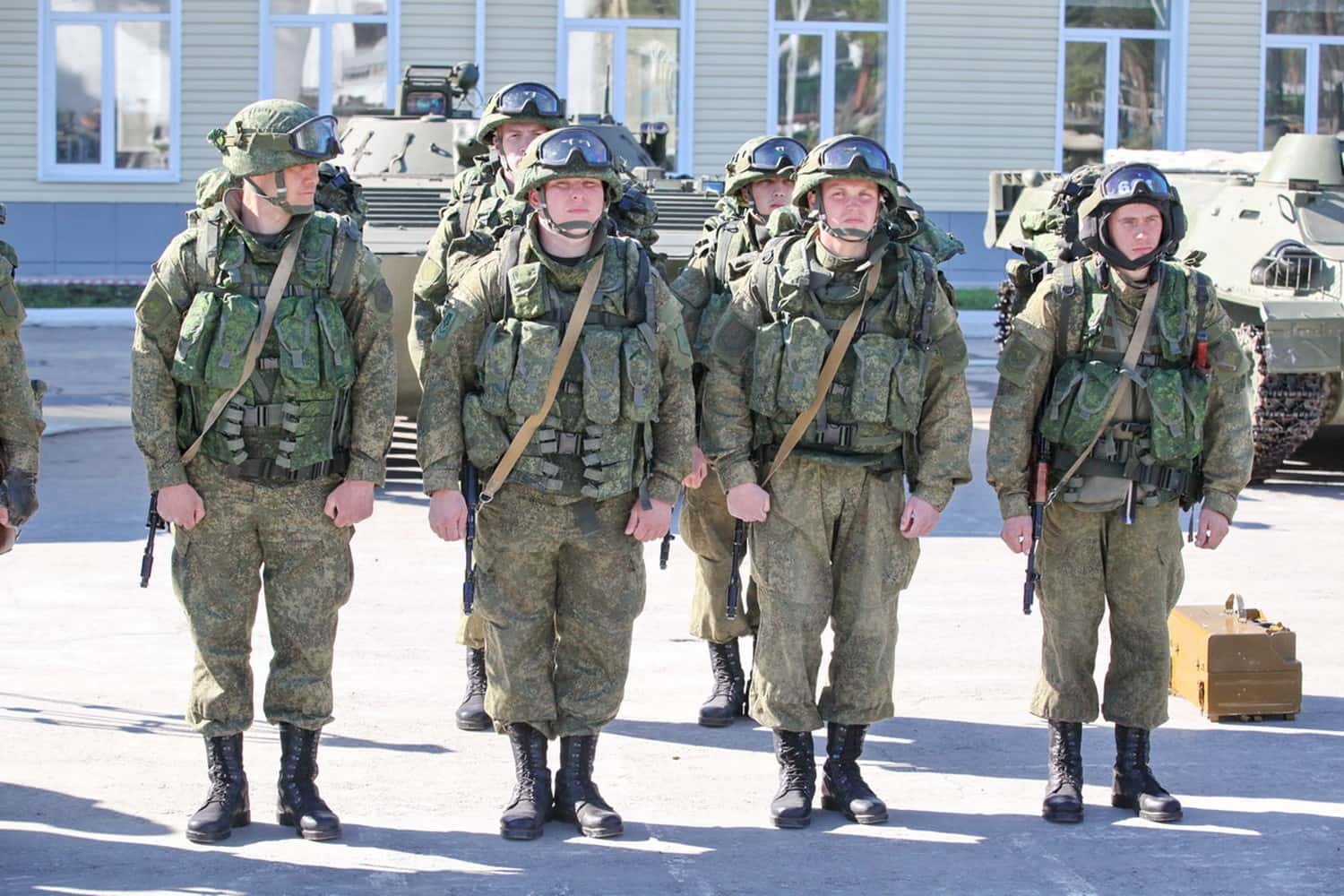 В Госдуме сообщили о необходимости увеличить срок службы в армии