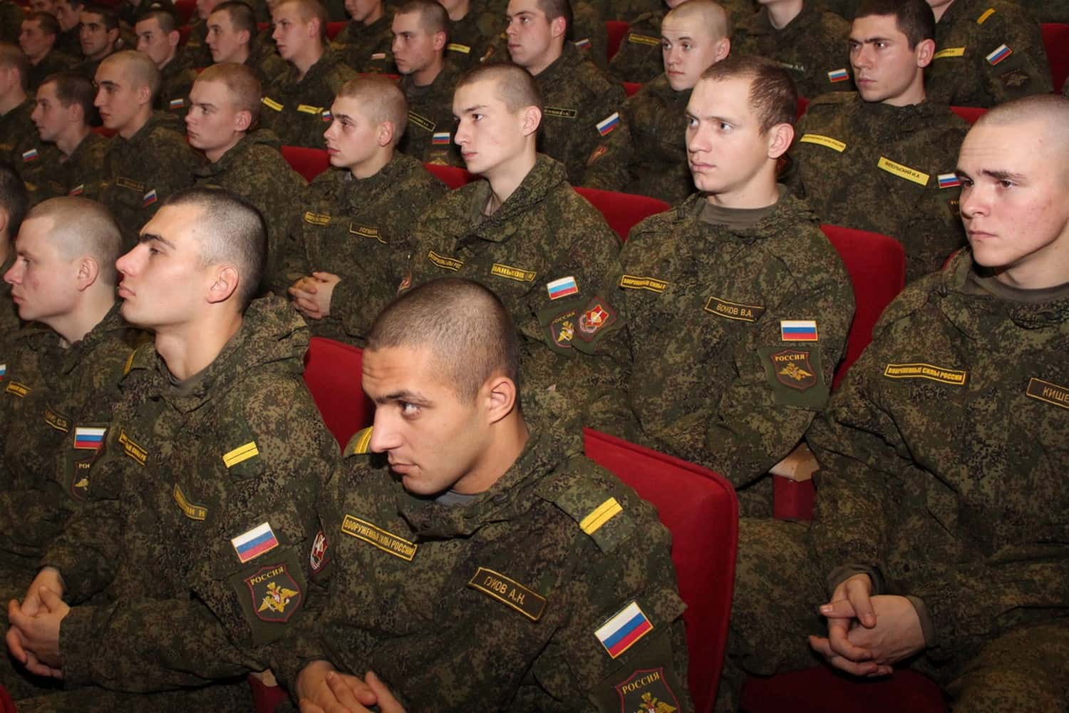 В Государственной Думе предложили увеличить срок срочной службы до 2 лет