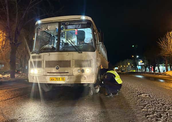 В Каменске-Уральском водитель автобуса сбил пенсионерку на пешеходном переходе