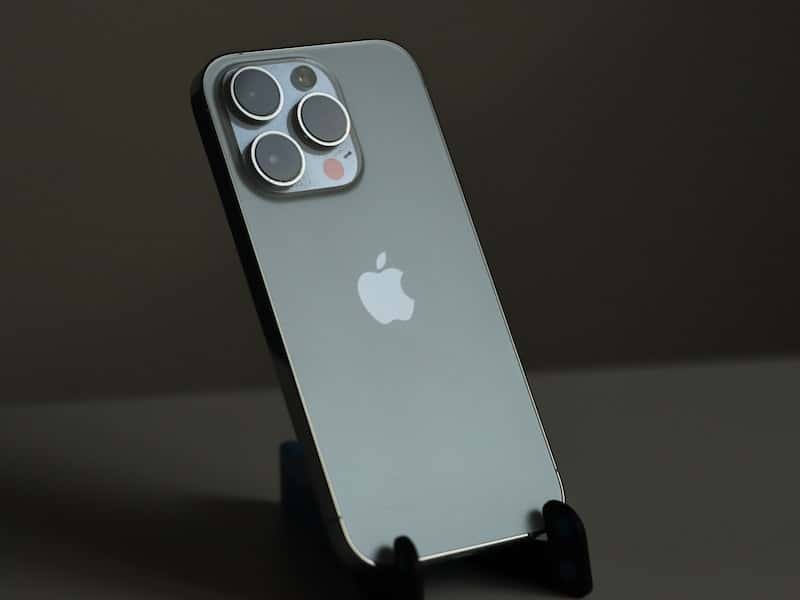 Владельцы Iphone в шоке. Новая функция попала в руки мошенников