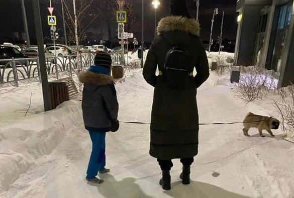 Екатеринбурженка в целях воспитания вывела сына босиком на мороз