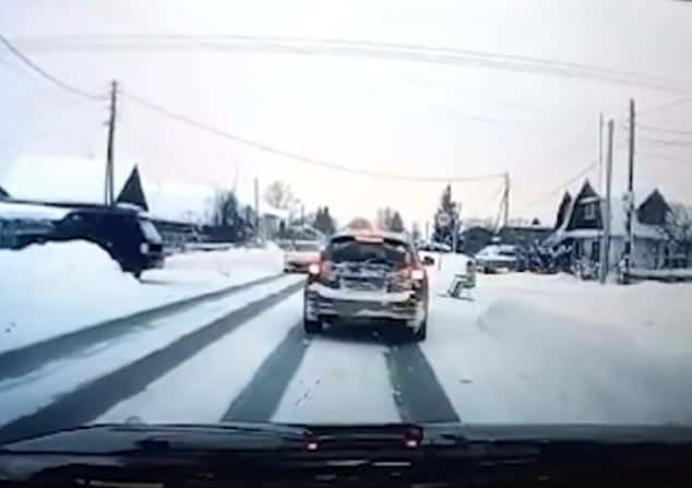 «Мальчик чуть не погиб»: Житель Урала привязал сына «прицепом» к джипу