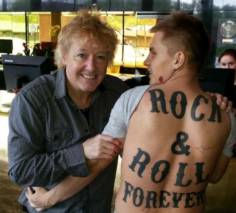 «Уральский барабанщик «Scorpions» делает свой зал славы рок-н-ролла в Екатеринбурге