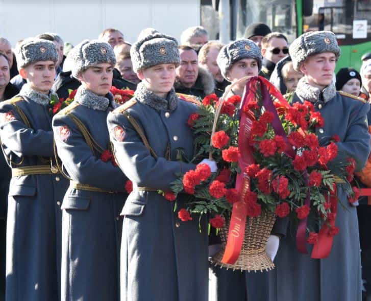 Свердловчане в зоне СВО смогут получить памятную медаль и ценные подарки викторины «Опорный край»