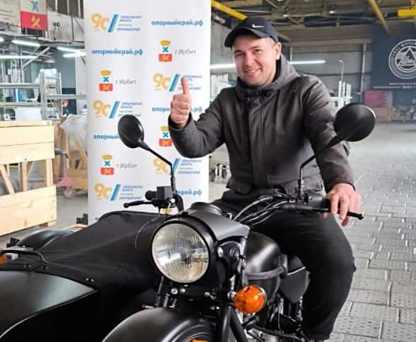 Житель Каменска-Уральского выиграл «Урал» 