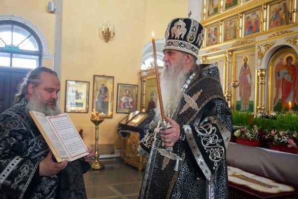 Епископ Каменский и Камышловский Мефодий выступил с пасхальным посланием. Видео