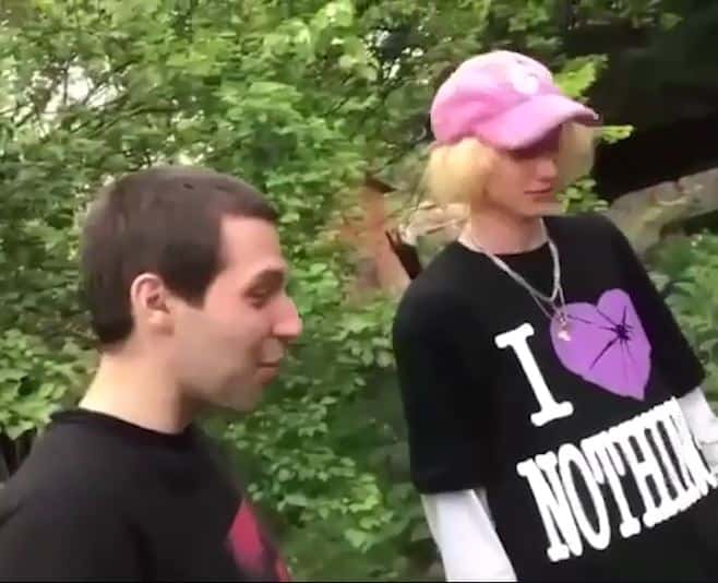 «Загорится ли Божественная книга?»: подросткам, которые сожгли Библию, грозит уголовное дело