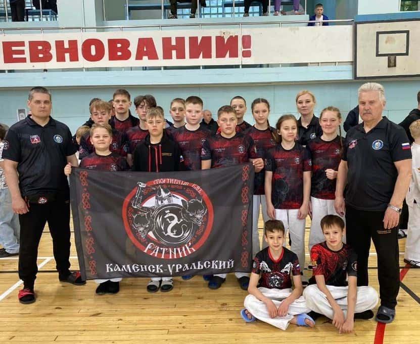 Спортсмены из Каменска-Уральского завоевали медали в соревнованиях по рукопашному бою