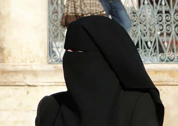 В России хотят запретить ношение никабов