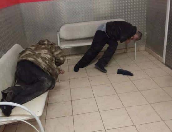 В Каменске-Уральском пожаловались на бомжей в больнице