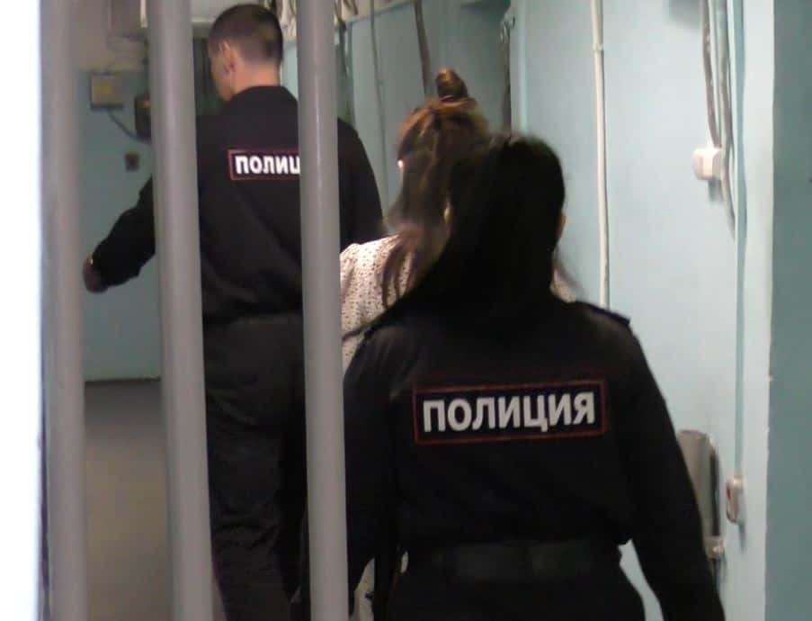 В Каменске-Уральском арестовали серийную мошенницу 