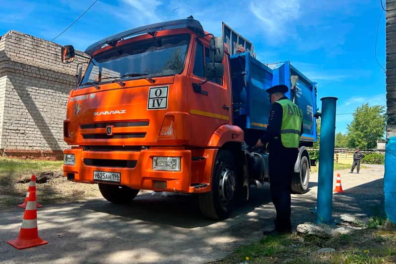 В ГИБДД рассказали подробности трагедии на Каменск-Уральском металлургическом заводе