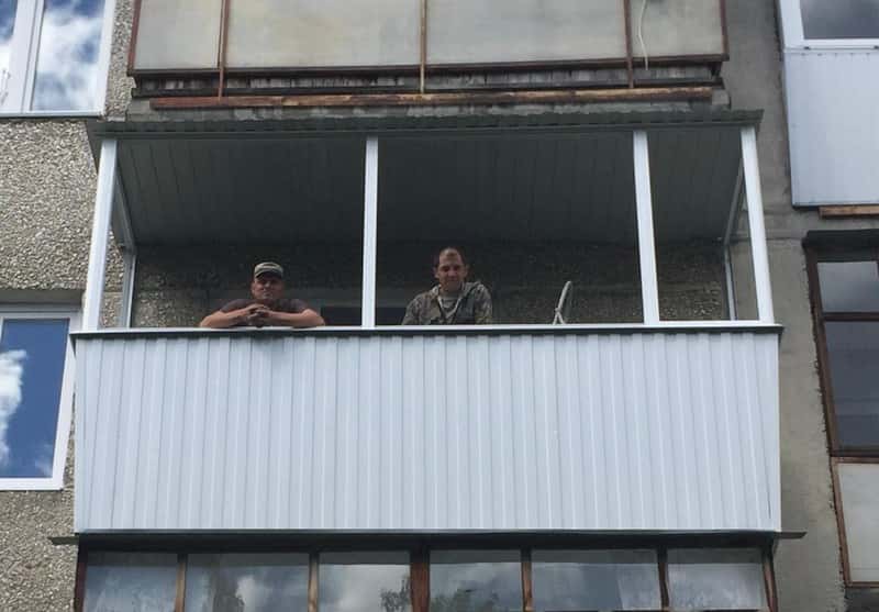 Жителям Каменска-Уральского сделали выгодное предложение по обновлению балконов