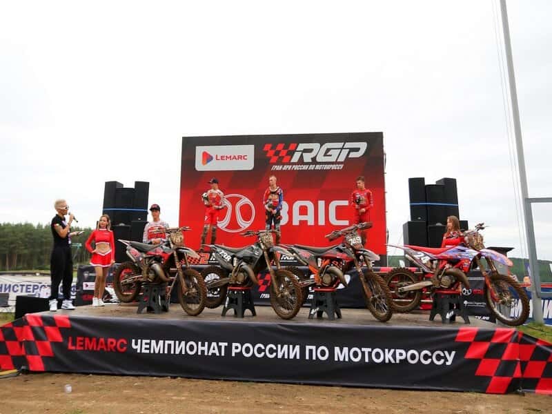 Свердловчане завоевали медали на чемпионате по мотокроссу в Каменске-Уральском