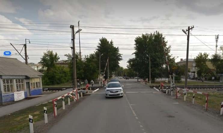 Железнодорожный переезд у остановки «Московская» в Каменске-Уральском временно закроют из-за ремонта пути