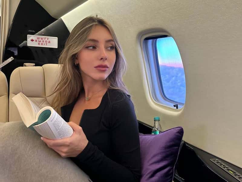 Спутница Павла Дурова не выходит на связь после ареста бизнесмена в Париже