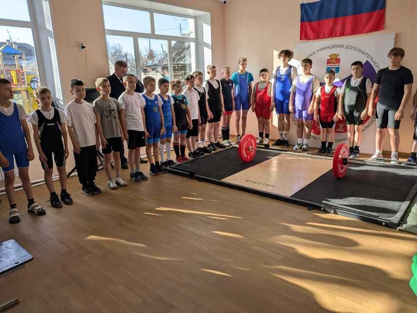 В Каменске-Уральском открыли спортклуб "Прометей" после реконструкции за 11 млн рублей