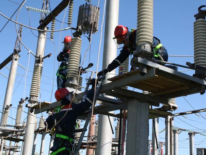 Энергетики «Россети Урал» отремонтировали сети в Каменском районе Свердловской области