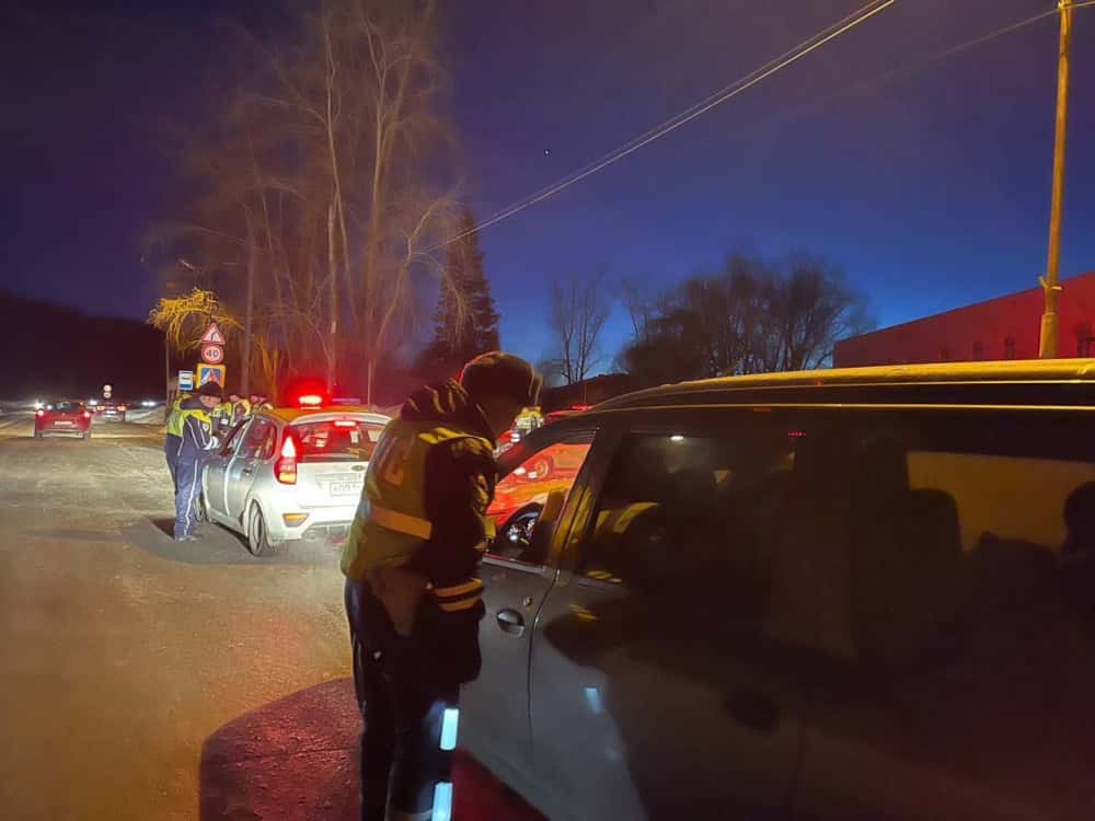 Свердловские инспекторы начали проводить рейды на дорогах региона