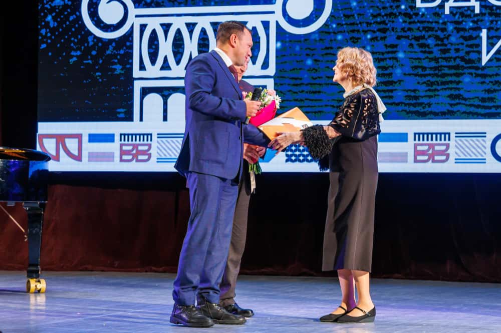 Детская художественная школа №2 Каменска-Уральского отметила 50-летний юбилей