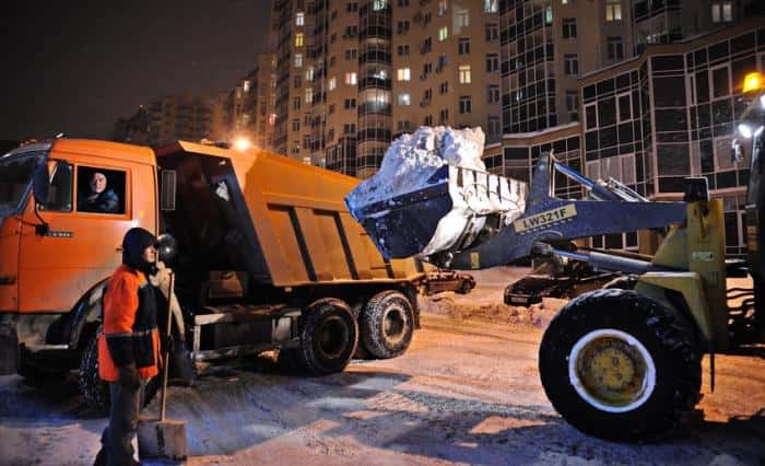 Управляющие компании Каменска-Уральского будут работать круглосуточно в новогоднюю ночь 