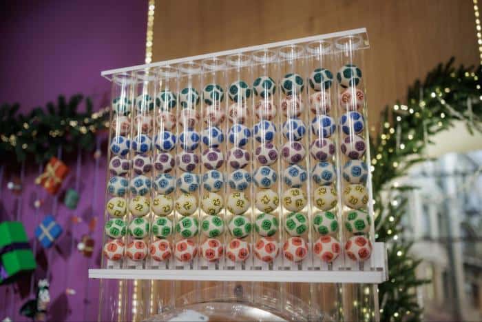 Свердловчанин стал миллионером в первый день 2025 года благодаря лотерее