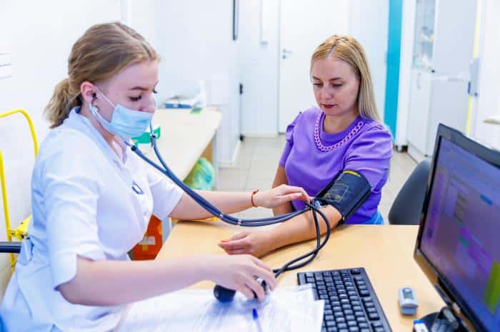 В СинТЗ рассказали о контроле за здоровьем сотрудников