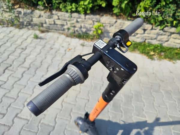 Московские могильщики пересядут на электросамокаты, чтобы следить за порядком 