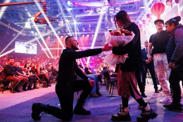 «Соня, выходи за меня!»: екатеринбуржец сделал предложение возлюбленной на турнире RCC